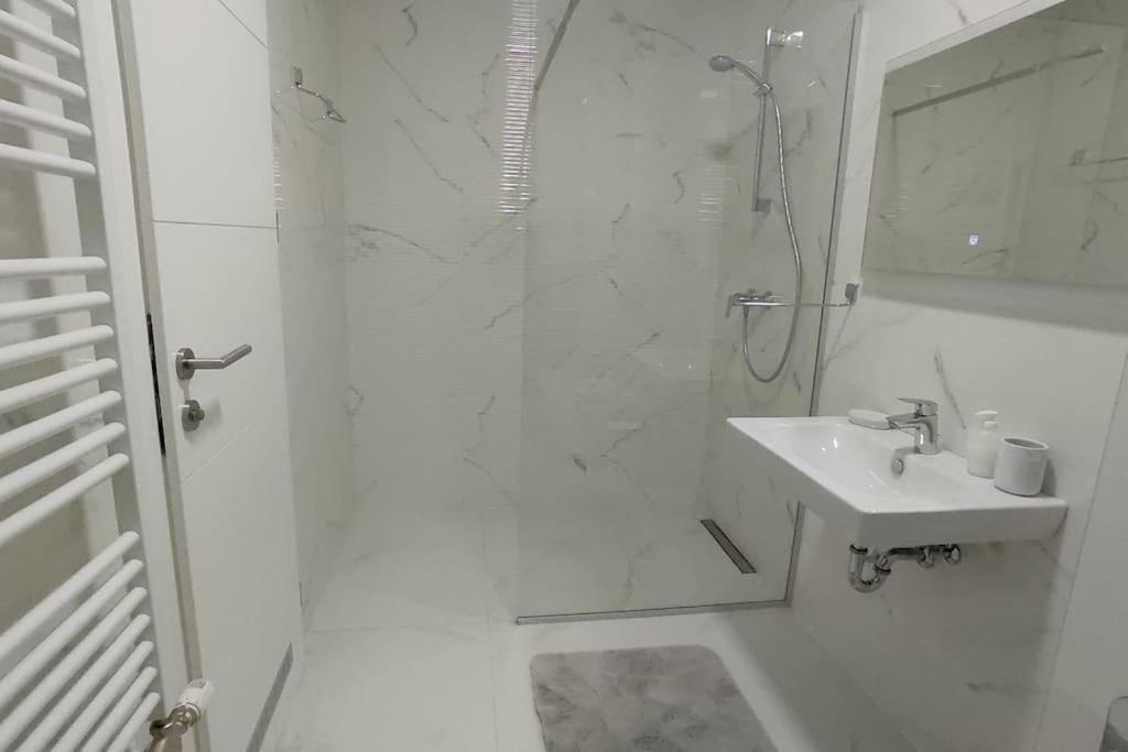 Sarajevo Tower - New Apartment Extérieur photo